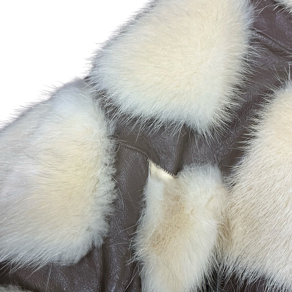 Vintage 1960s/70s leather and fur collared, lined trenchcoat XS/S USA made - Picture 10 of 10